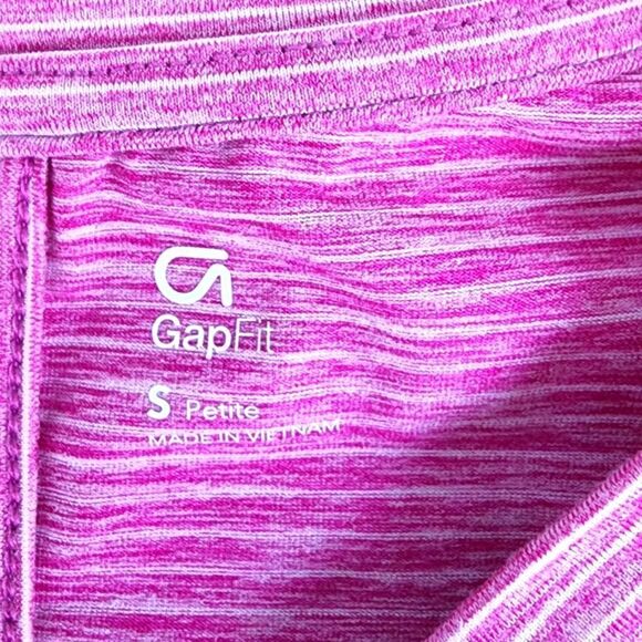 Gap Fit Womens Short Sleeve Open Tie Back Fushia Top Size Small - Picture 6 of 7
